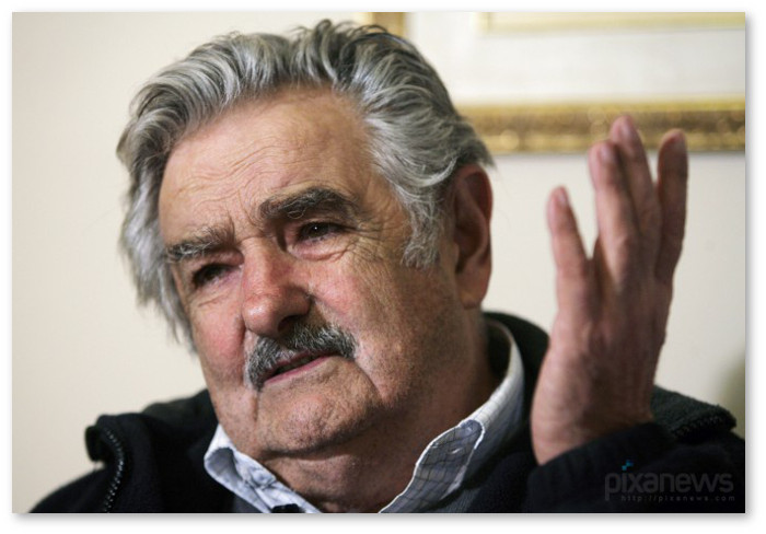 mujica