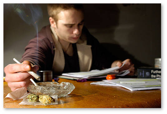 studenty-kolledzhej-i-marihuana