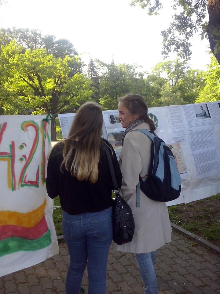 latviya ligalajz ulichnaya akciya 4