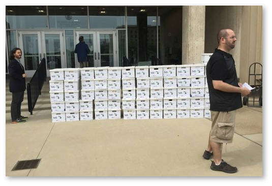 michigan zabrakoval podpisi iniciativa legalizacii marihuany