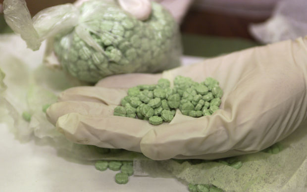 kb Pounds of Pills 1