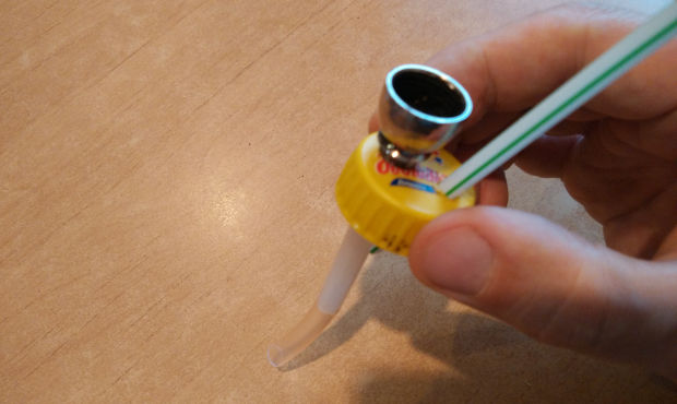 Как сделать карманный бонг. Вставляем мундштук