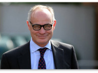 Великобритания: Член парламента призывает к легализации всех психоактивных веществ