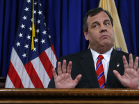 Крис Кристи: “Сумасшедшие либералы” хотят “отравить наших детей” марихуаной