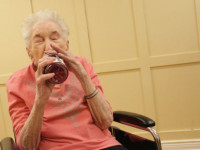 На заслуженный отдых с каннабисом! Медицинская марихуана в домах престарелых