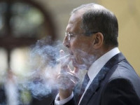 Курильщик Лавров объявил о стремлении России избавить мир от наркотиков