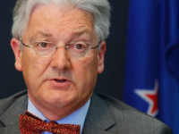 Новая Зеландия: Министр призвал медиков “быть смелее”, назначая медицинскую марихуану