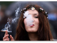 Вдохнуть в экономику. Украине предложили оживить общество легализацией марихуаны